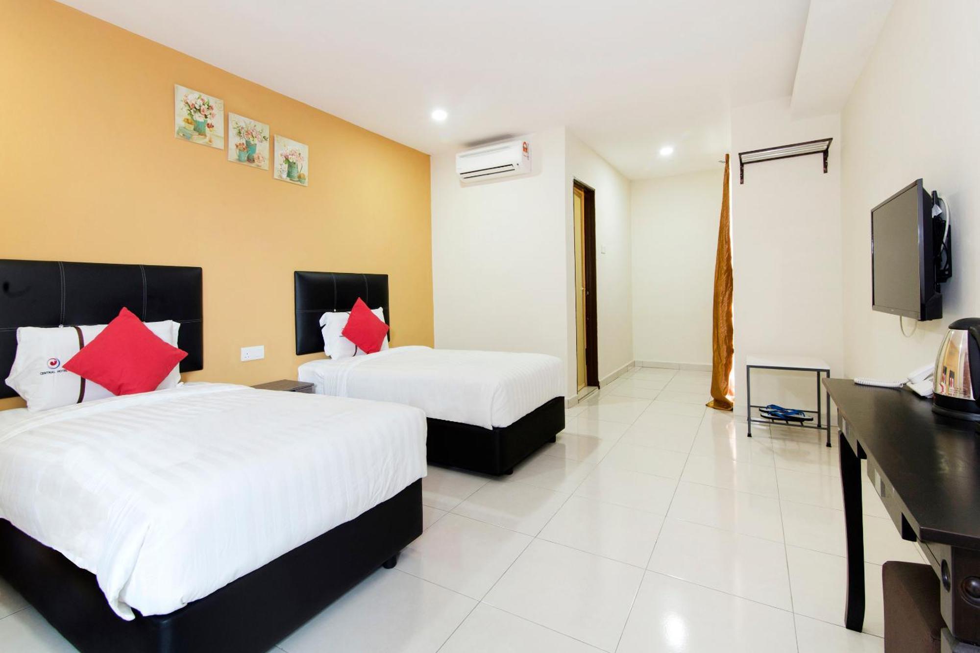 Central Hotel Bahau Buitenkant foto